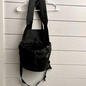 Pet carrier for XS to S pets